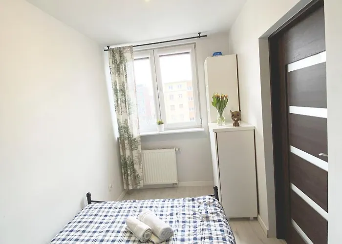 3rooms-balcony-pkp - Deerrest